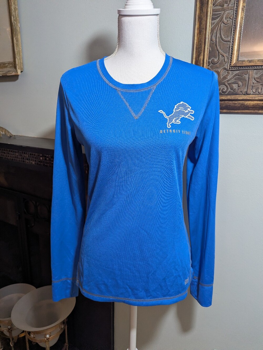 NFL Team Apparel TX3 Detroit Lions Womens Medium Blue Long Sleeve Layering Shirt